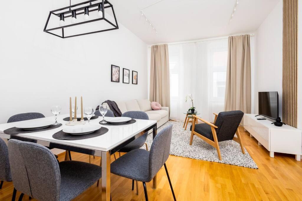 Orestaliving - 2Br On The Danube Canal Vienna Luaran gambar